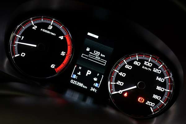 2023 Mitsubishi Triton GLS MR 4X4
