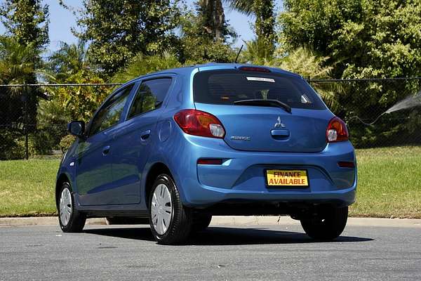 2019 Mitsubishi Mirage ES LA