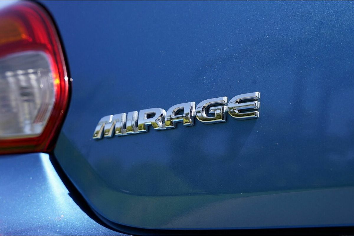 2019 Mitsubishi Mirage ES LA