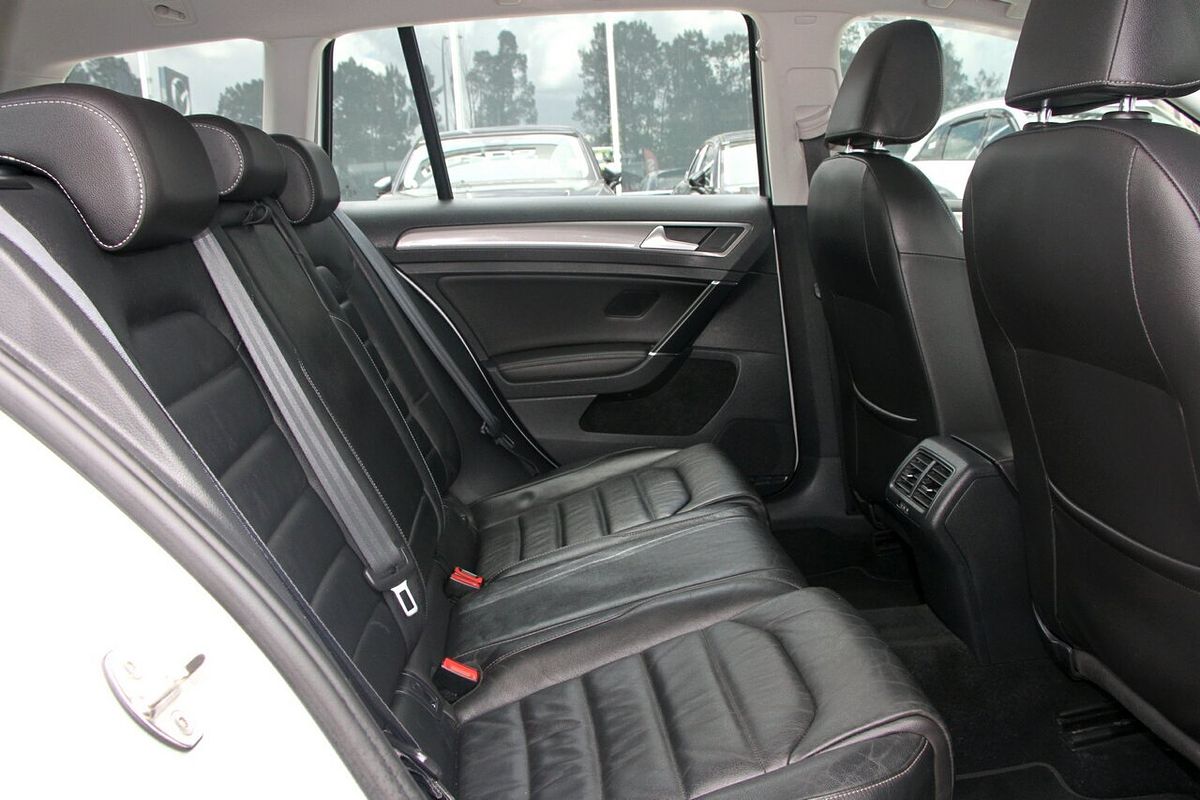 2015 Volkswagen Golf Alltrack 132TSI 7