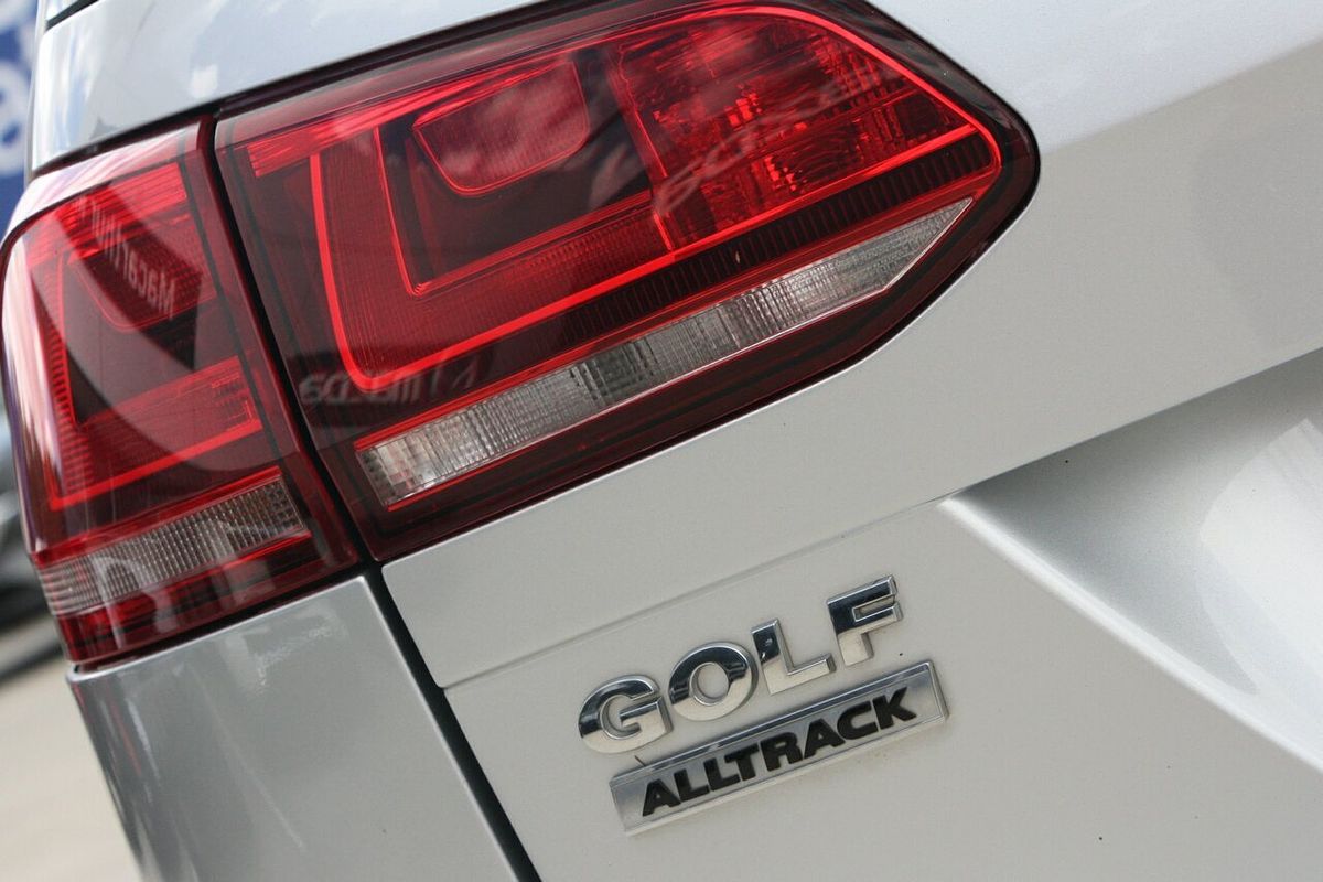 2015 Volkswagen Golf Alltrack 132TSI 7