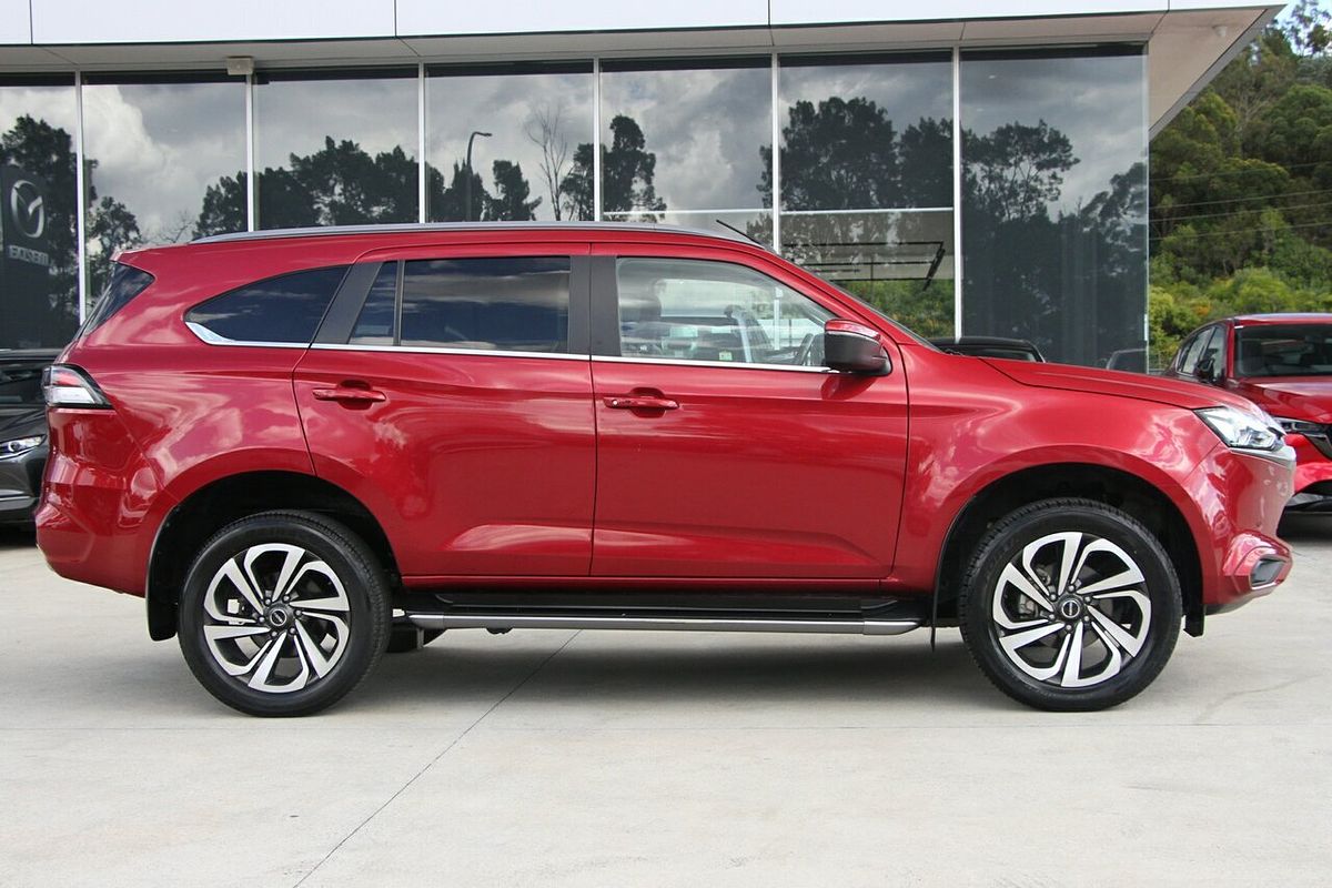 2022 Isuzu MU-X LS-T