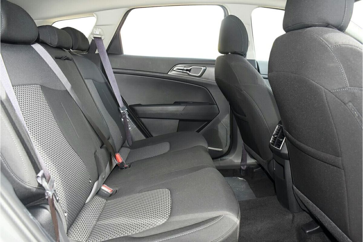 2024 Kia Sportage S NQ5