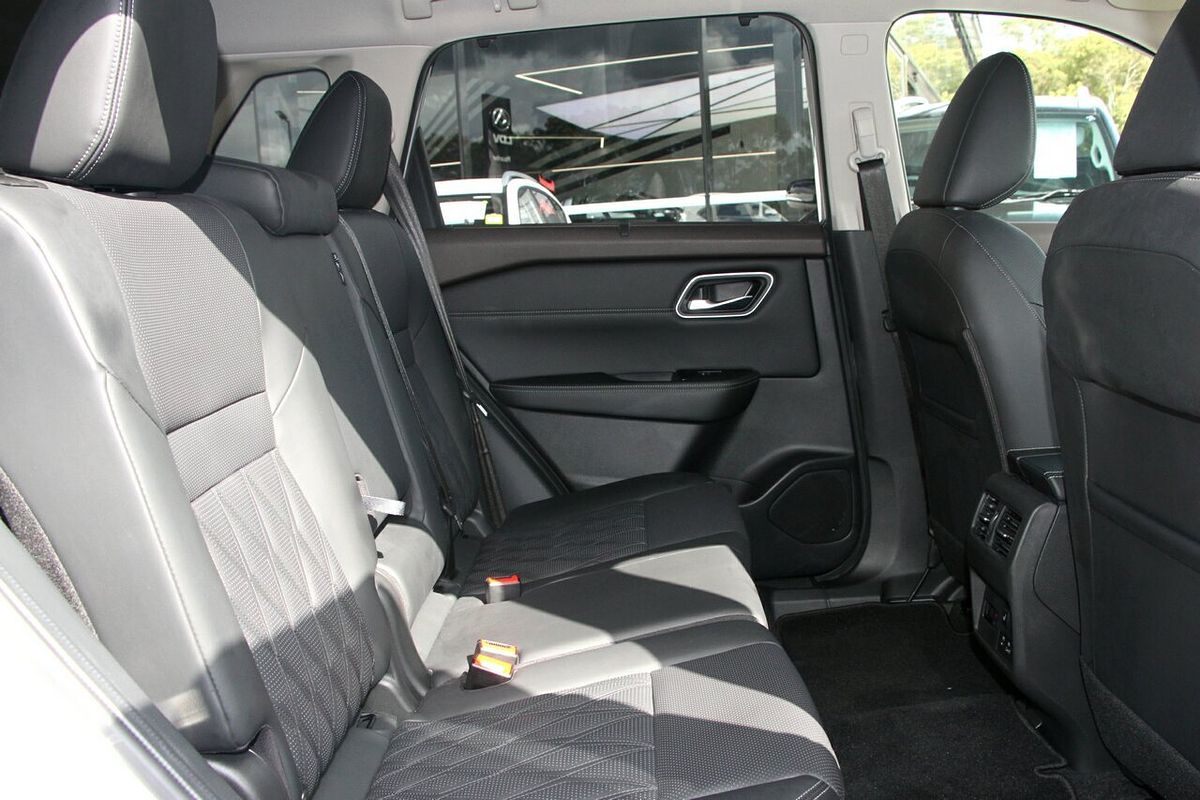 2024 Nissan X-TRAIL Ti-L T33