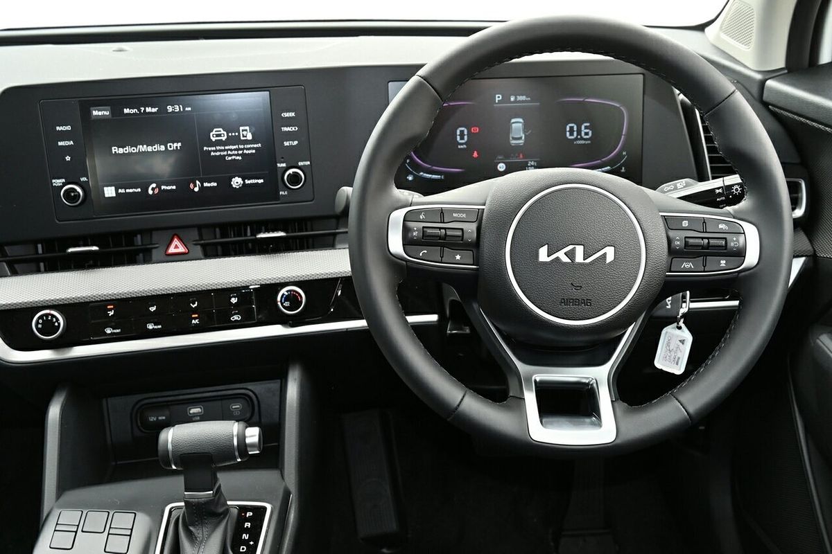 2024 Kia Sportage S NQ5