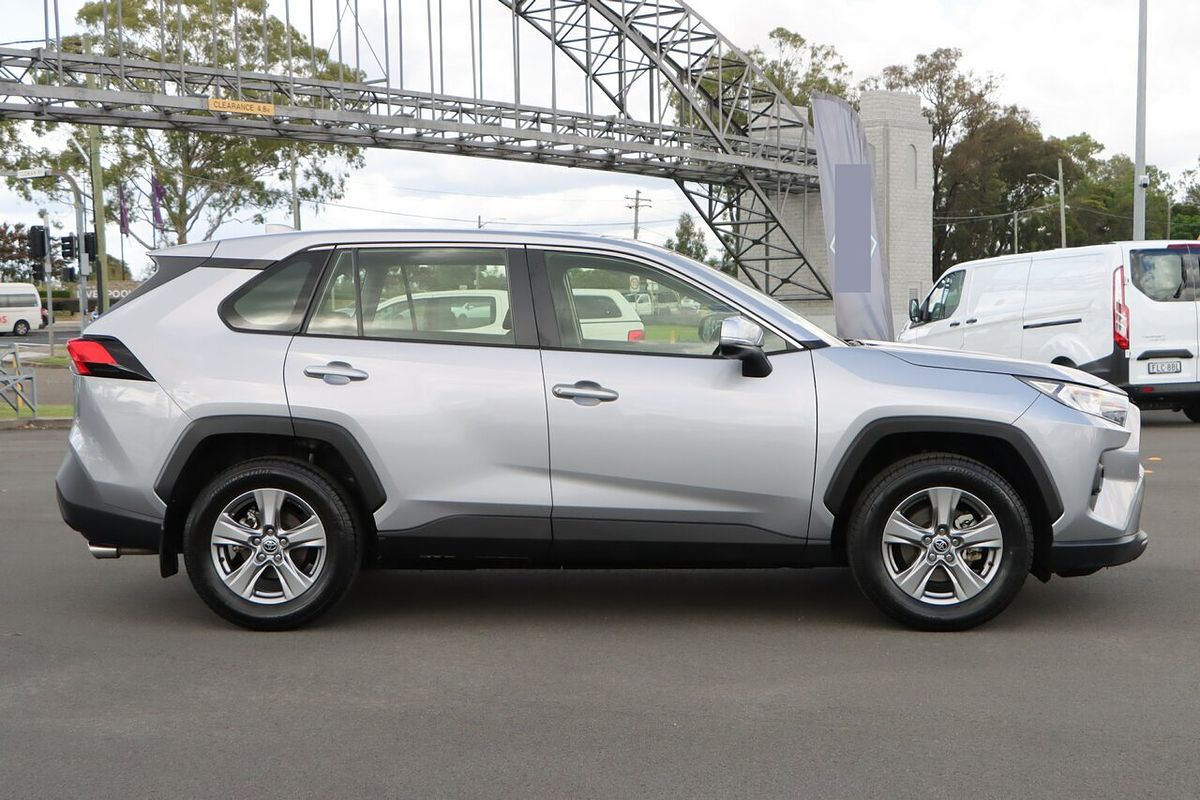 2022 Toyota RAV4 GX MXAA52R