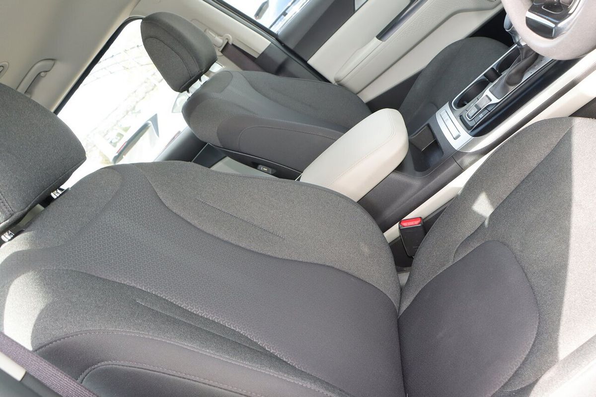 2022 Kia Carnival S KA4