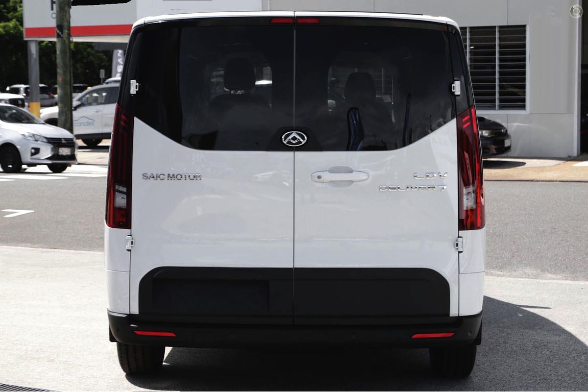 2024 LDV Deliver 7 LWB