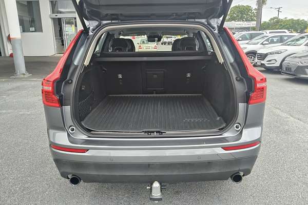 2018 Volvo XC60 T5 Momentum