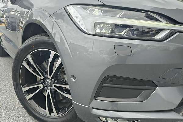 2018 Volvo XC60 T5 Momentum