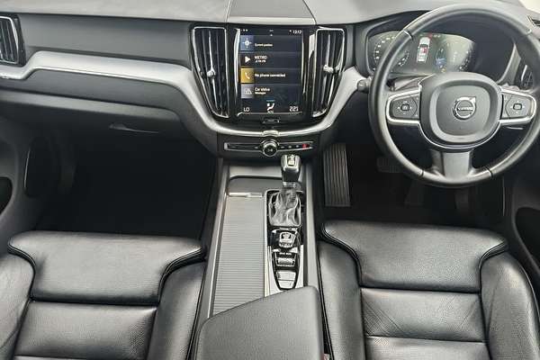 2018 Volvo XC60 T5 Momentum