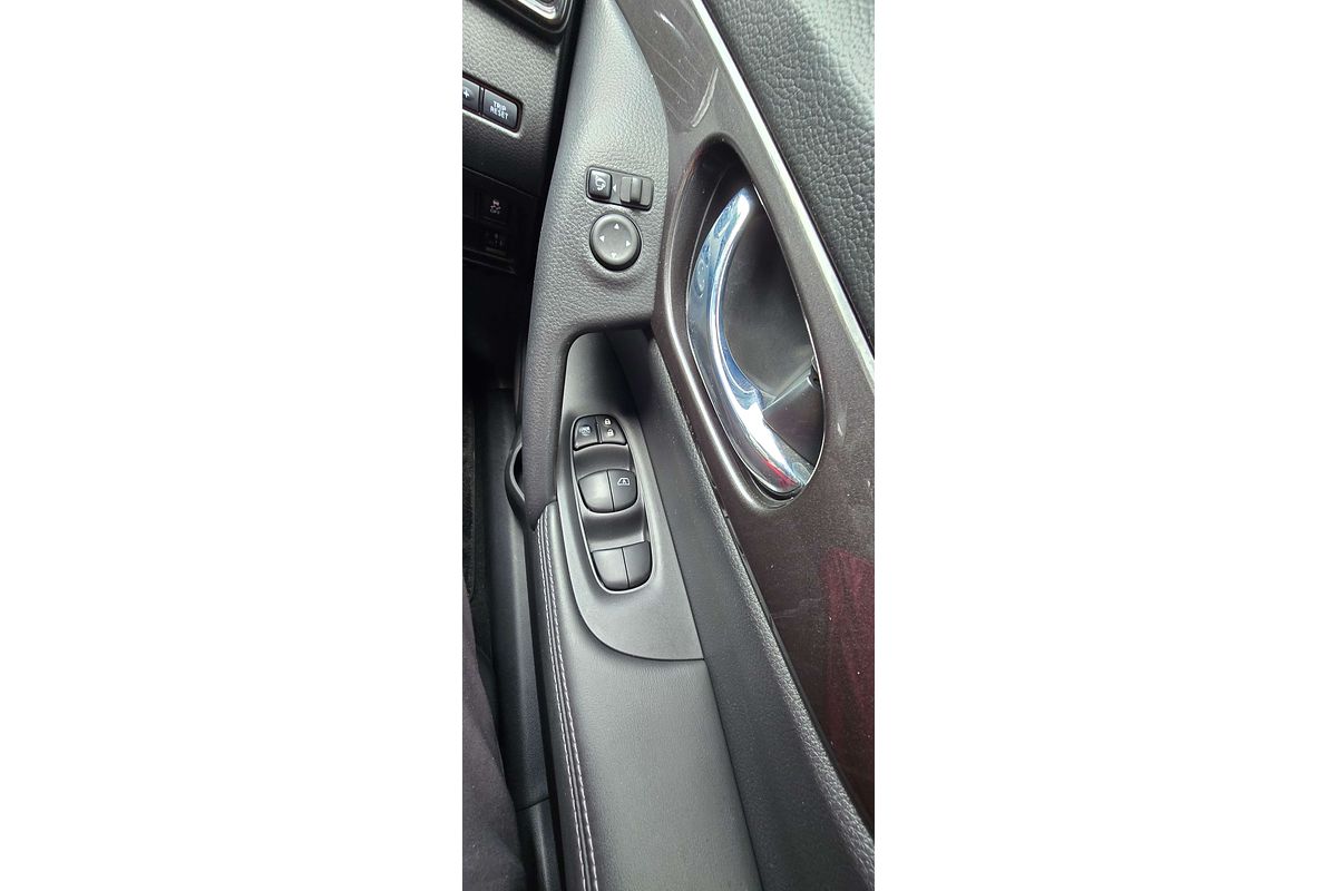 2021 Nissan X-TRAIL ST-L T32