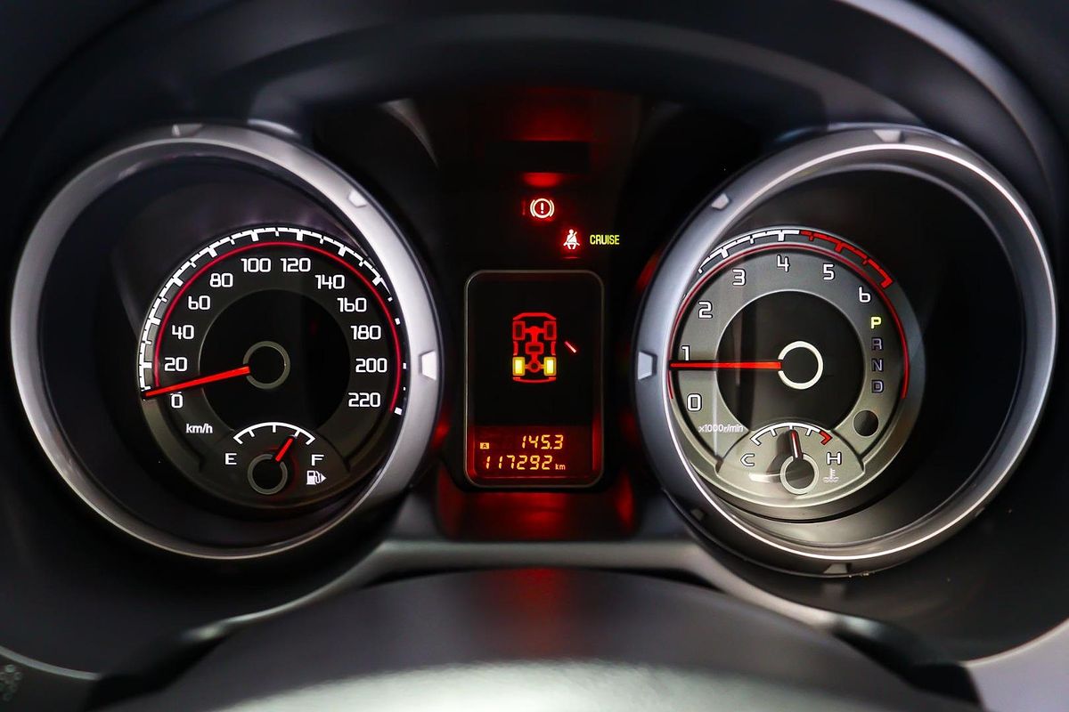 2019 Mitsubishi Pajero GLX NX