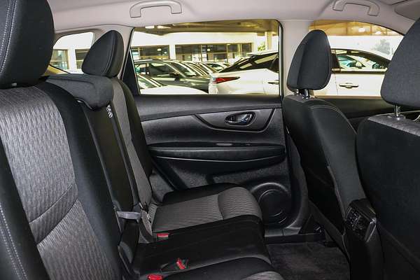 2022 Nissan X-TRAIL ST T32