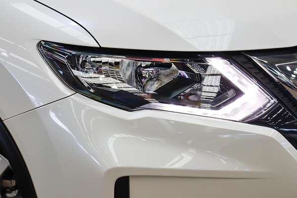 2022 Nissan X-TRAIL ST T32