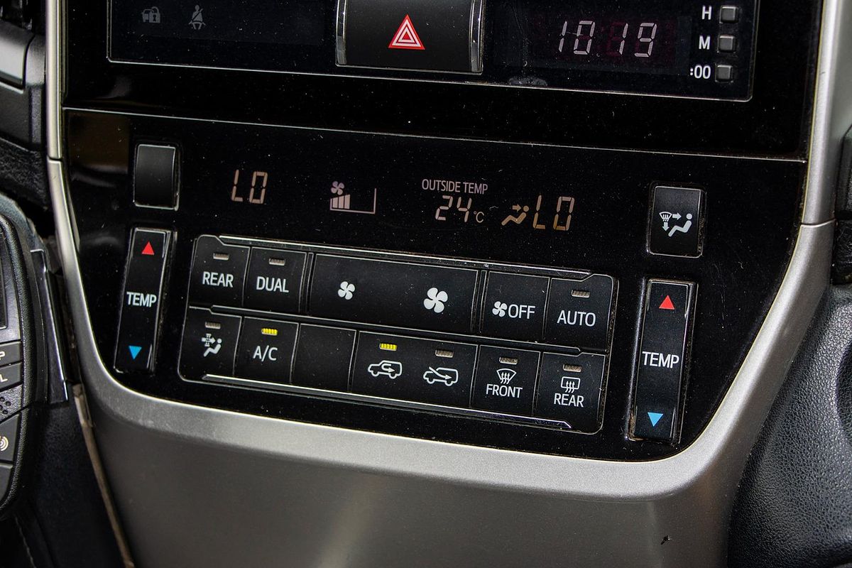 2017 Toyota Landcruiser GXL VDJ200R