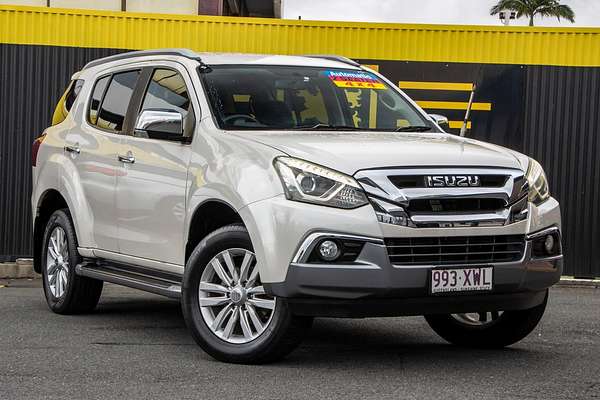 2017 Isuzu MU-X LS-T