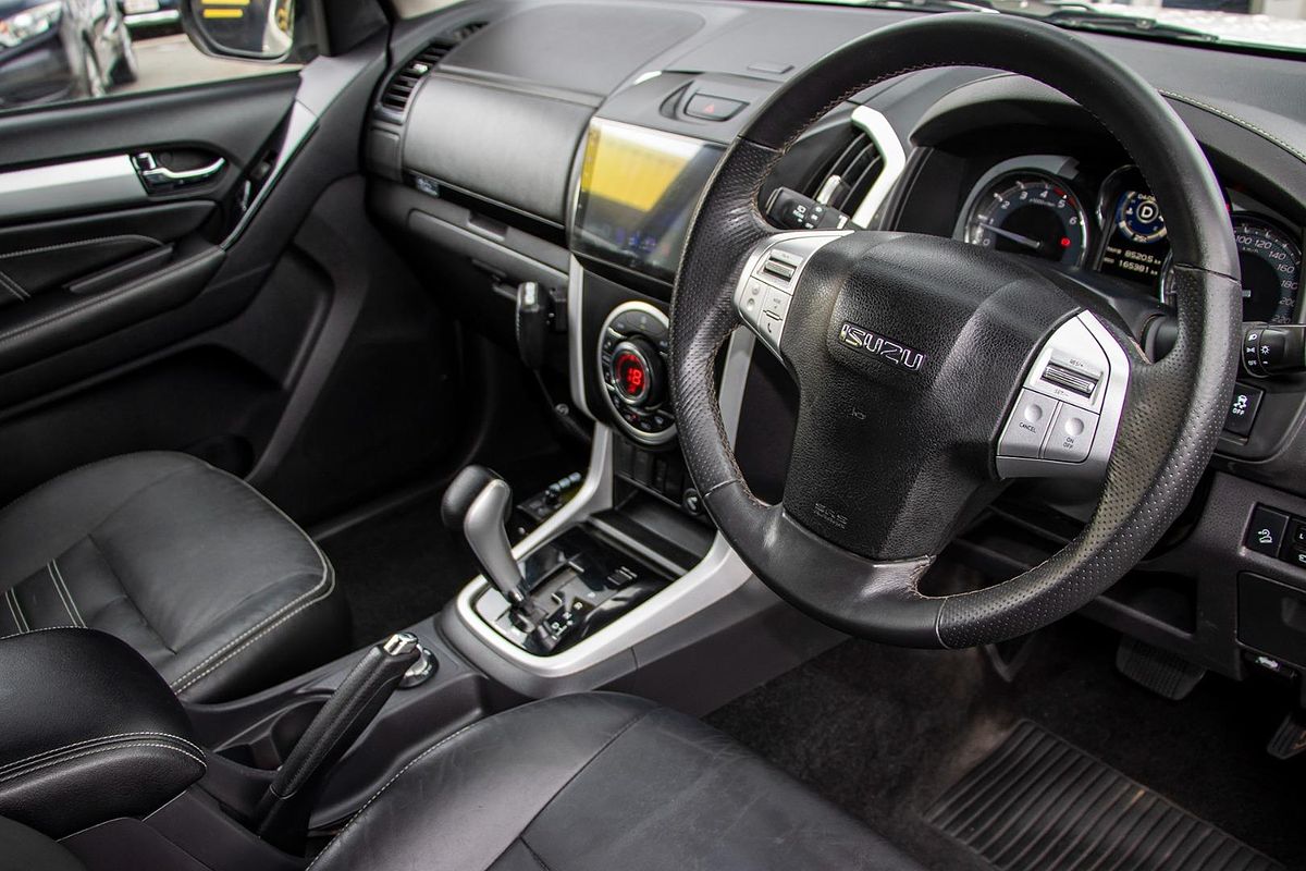 2017 Isuzu MU-X LS-T