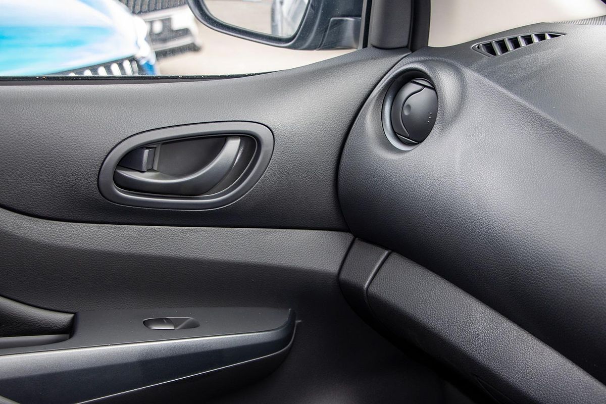 2024 Nissan Navara PRO-4X Warrior D23 4X4