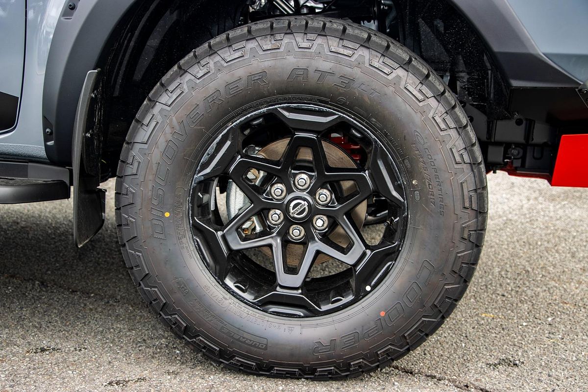 2024 Nissan Navara PRO-4X Warrior D23 4X4
