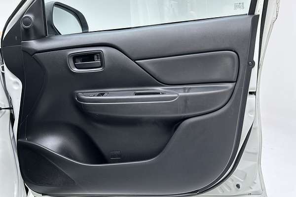 2021 Mitsubishi Triton GLX MR Rear Wheel Drive