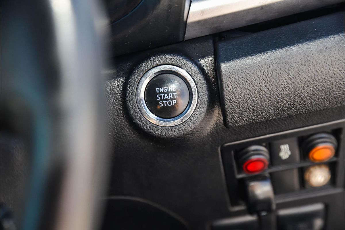 2018 Toyota Hilux SR5 GUN126R 4X4