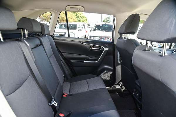 2022 Toyota RAV4 GXL MXAA52R