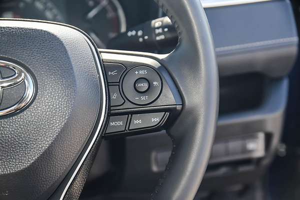 2022 Toyota RAV4 GXL MXAA52R