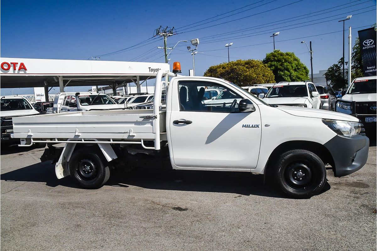 2016 Toyota Hilux Workmate TGN121R Rear Wheel Drive