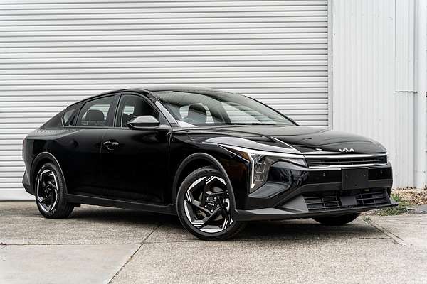 2025 Kia K4 Sport CL4m