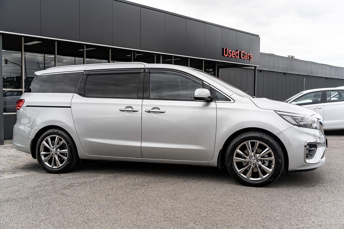 2018 Kia Carnival Platinum YP
