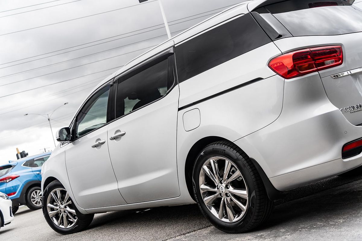 2018 Kia Carnival Platinum YP
