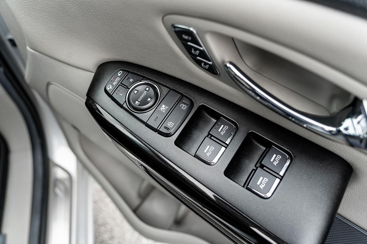 2018 Kia Carnival Platinum YP