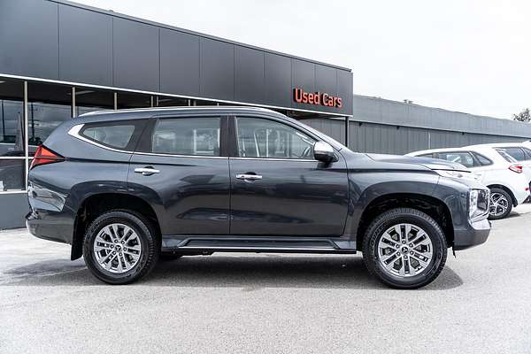 2022 Mitsubishi Pajero Sport GLX QF