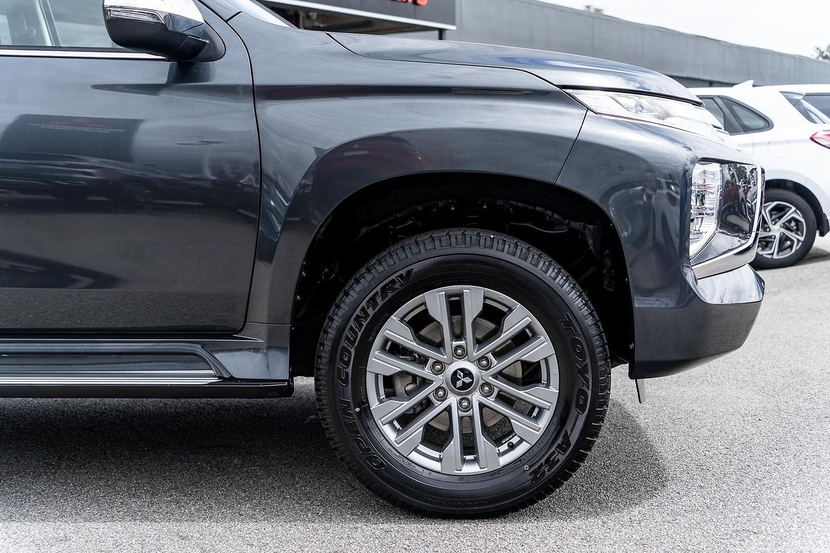 2022 Mitsubishi Pajero Sport GLX QF