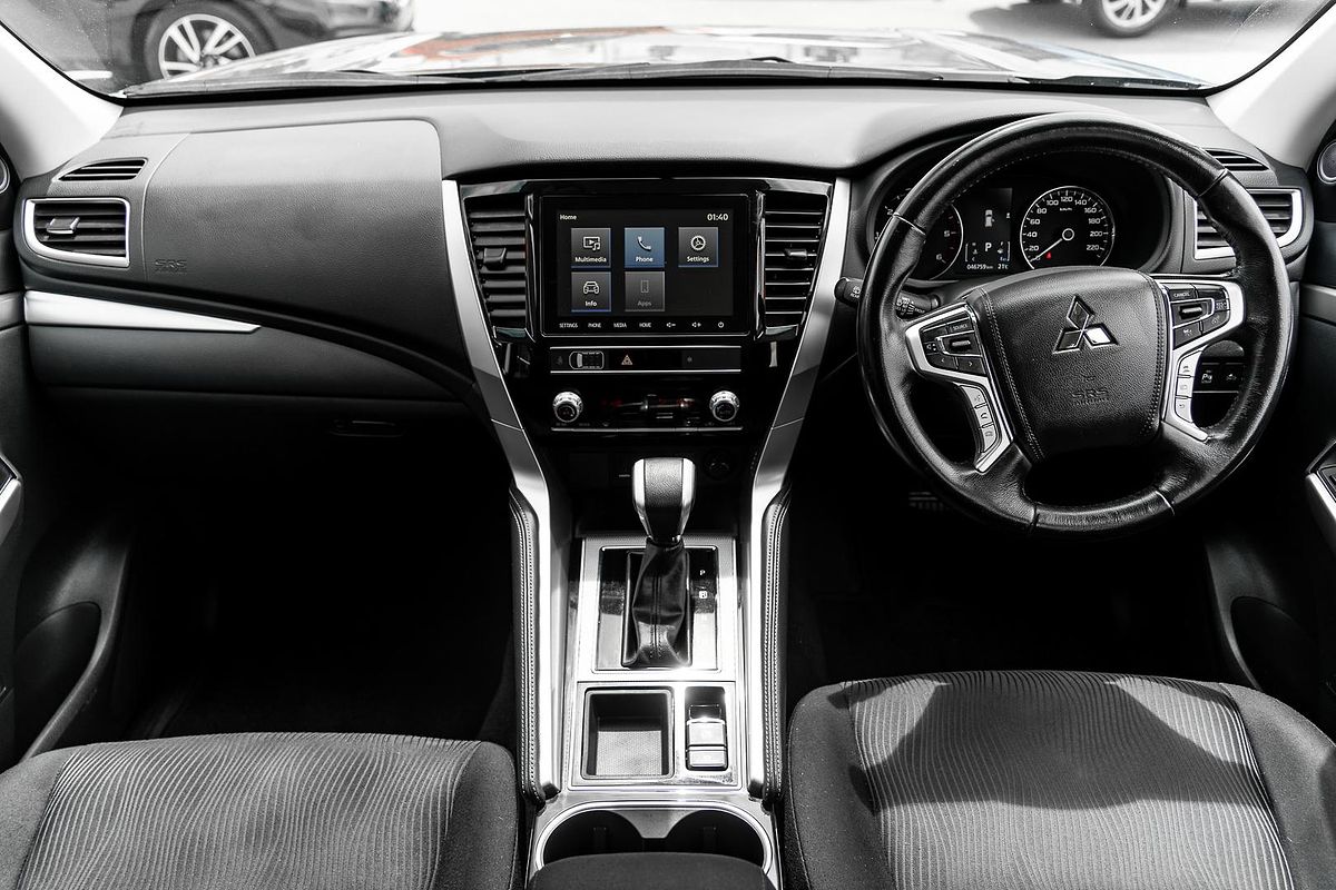 2022 Mitsubishi Pajero Sport GLX QF