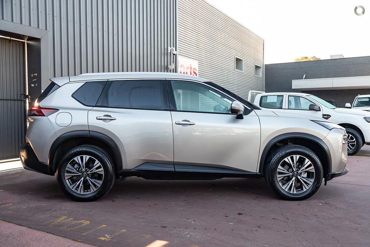 2024 Nissan X-TRAIL ST-L T33