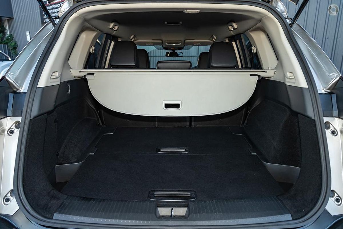 2024 Nissan X-TRAIL ST-L T33