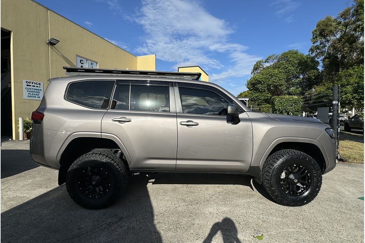 2023 Toyota Landcruiser LC300 GX (4x4) FJA300R
