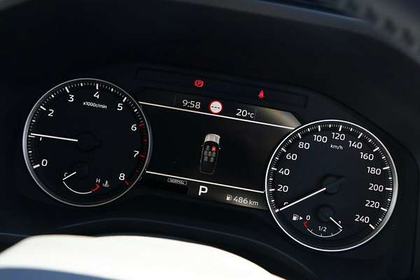 2024 Mitsubishi Outlander LS ZM