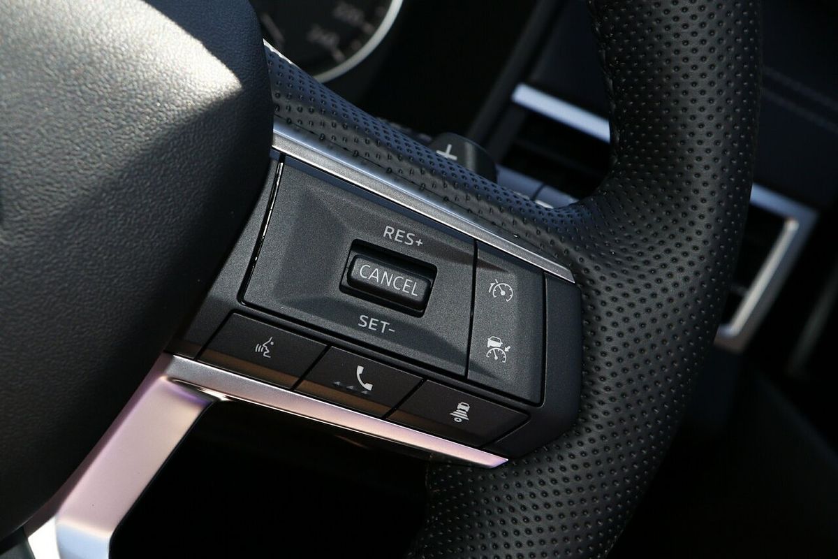 2024 Mitsubishi Outlander LS ZM