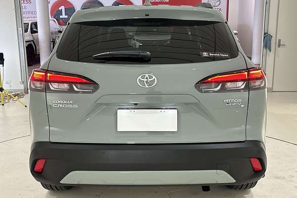 2024 Toyota Corolla Cross Atmos MXGH10R