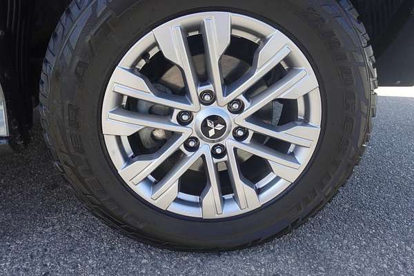 2020 Mitsubishi Pajero Sport GLX QF