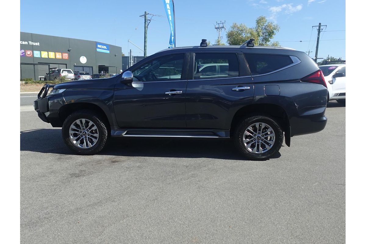 2020 Mitsubishi Pajero Sport GLX QF