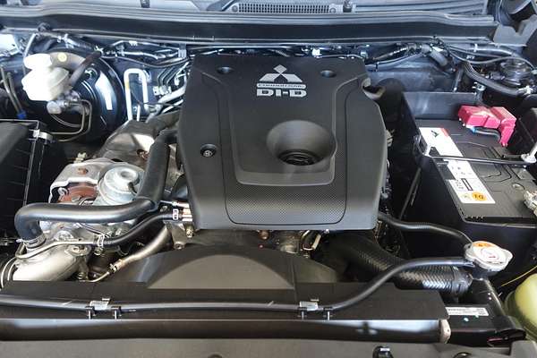 2020 Mitsubishi Pajero Sport GLX QF