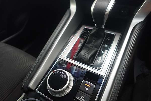 2020 Mitsubishi Pajero Sport GLX QF