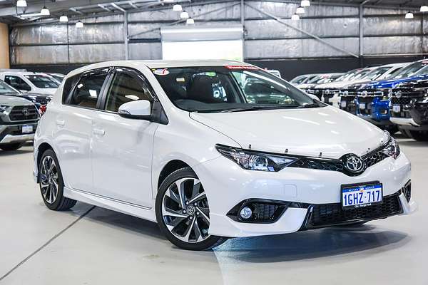 2016 Toyota Corolla SX ZRE182R