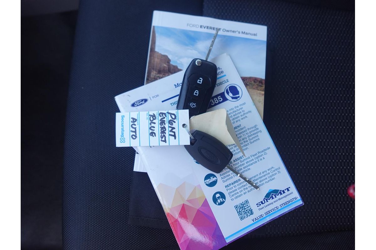 2017 Ford Everest Ambiente UA