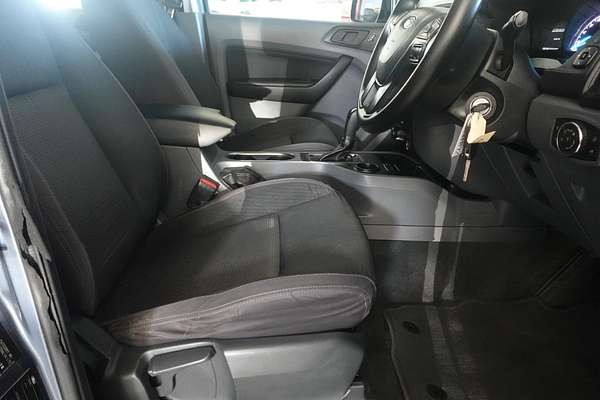 2017 Ford Everest Ambiente UA