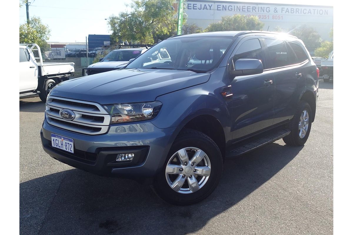 2017 Ford Everest Ambiente UA